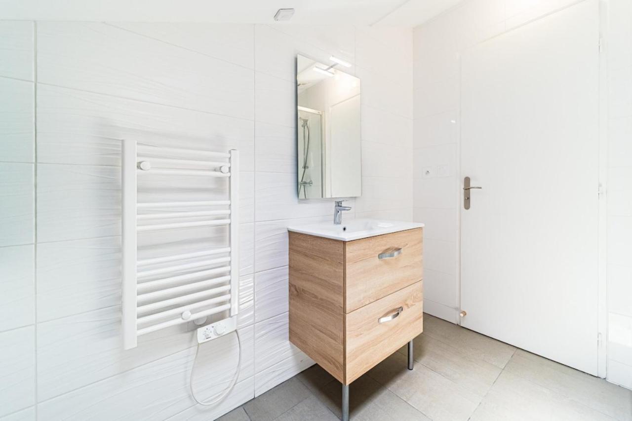 Le Pelisson 6 People Functional Gratte Ciel Apartment Villeurbanne Luaran gambar