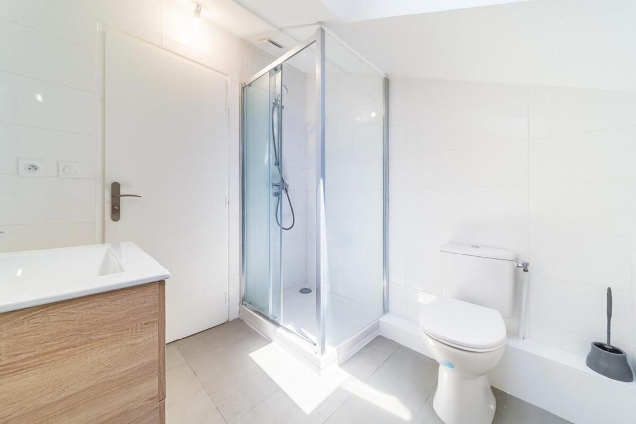 Le Pelisson 6 People Functional Gratte Ciel Apartment Villeurbanne Luaran gambar
