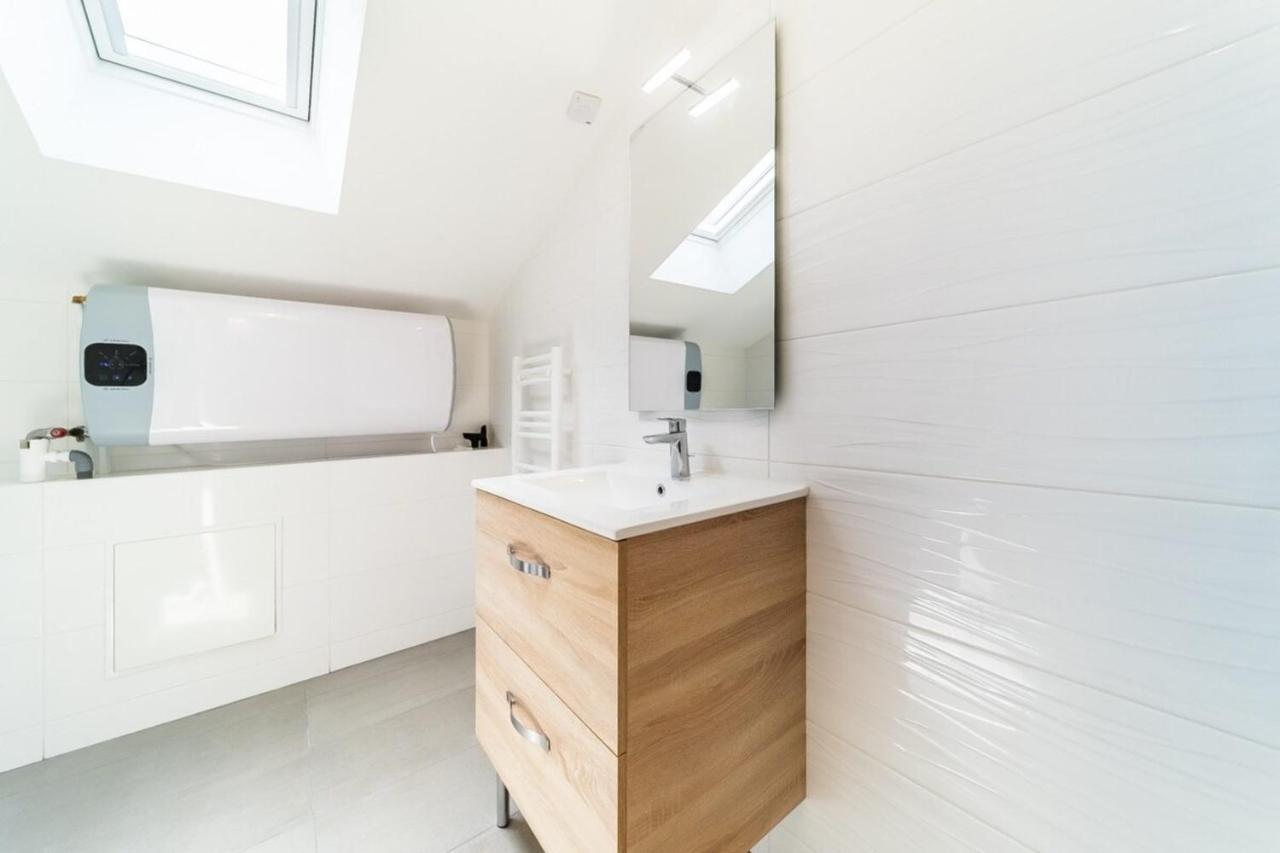 Le Pelisson 6 People Functional Gratte Ciel Apartment Villeurbanne Luaran gambar